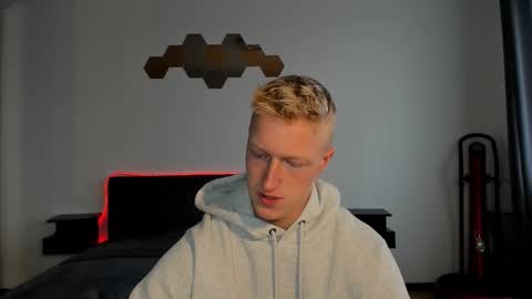 thejacob_d online show from November 13, 8:30 am