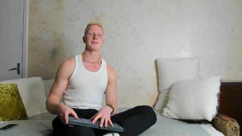 thejacob_d online show from April 28, 5:28 pm