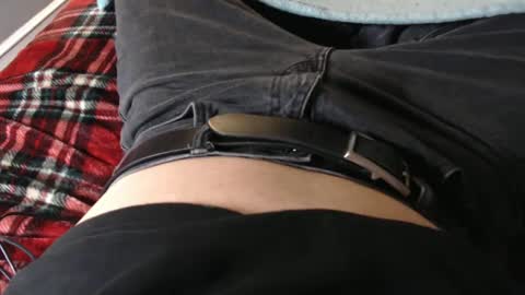 Snapshot of thejerk1974 chatting on February 7, 11:34 pm Liam online show from February 7, 11:34 pm