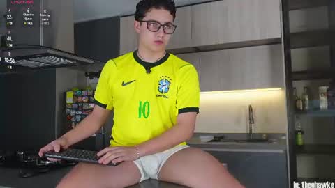  THEO- MATEO  online show from June 9, 11:06 pm