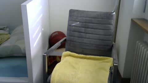 theoone7891 online show from March 6, 7:57 am