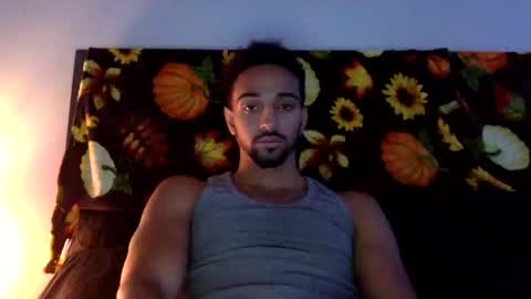 Snapshot of therealbs chatting on October 22, 12:53 pm therealbs online show from October 22, 12:53 pm