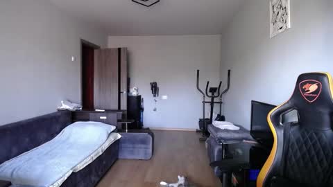 Nick   online show from September 11, 8:02 am