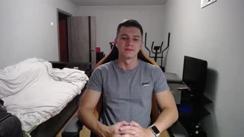 Nick   online show from September 22, 4:50 pm