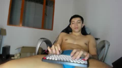 thesaint_xxx online show from October 25, 2:57 am