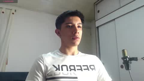 thesaint_xxx online show from March 17, 5:54 am