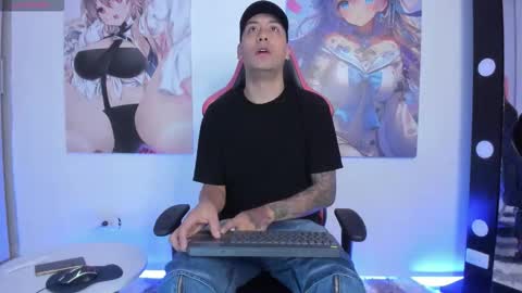 Thiago online show from November 7, 12:08 pm