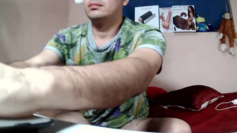 thiagodeseo online show from December 3, 2:39 am