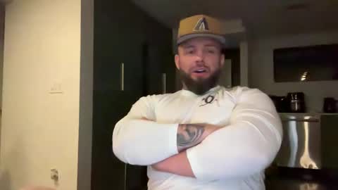 thiccbull12 online show from February 25, 12:34 pm