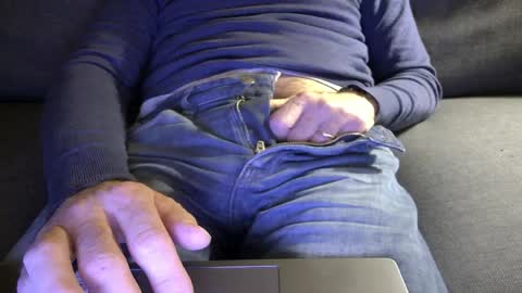 Thickru online show from March 29, 10:54 pm