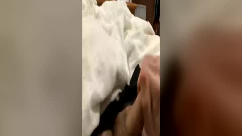 Thigh spreader online show from June 24, 6:33 pm