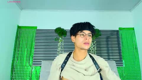 Thiago Saenzz online show from March 24, 5:40 pm