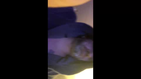 thik80 online show from December 2, 3:09 am