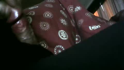 Snapshot of thisbloke96 chatting on September 20, 2:11 am thisbloke96 online show from September 20, 2:11 am