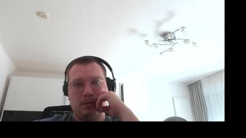 thisboyislooking online show from April 22, 8:08 am