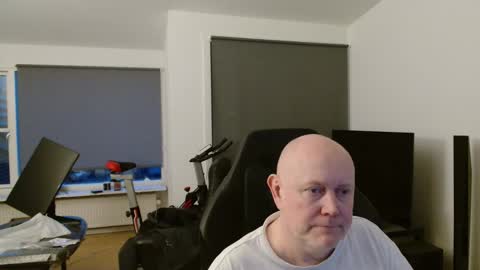 thomas315627 online show from March 8, 5:28 pm