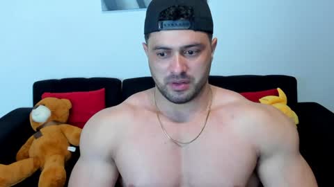 Thomas Brandon online show from February 1, 7:05 am