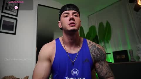 Thomas Falcon online show from March 6, 1:13 am