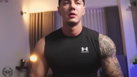 Thomas Falcon online show from October 22, 1:20 am