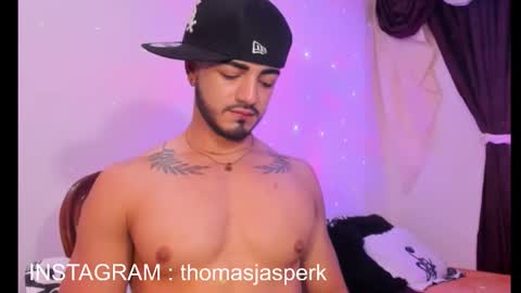 Thomas online show from November 16, 6:32 pm