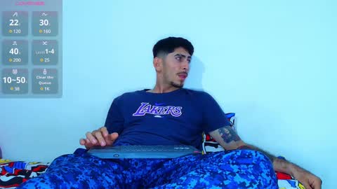 thomas online show from December 28, 2:43 am