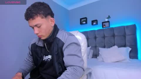 Thomas online show from January 19, 11:56 am