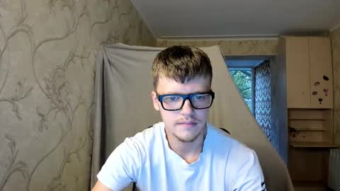 Tomas online show from October 6, 2:22 pm