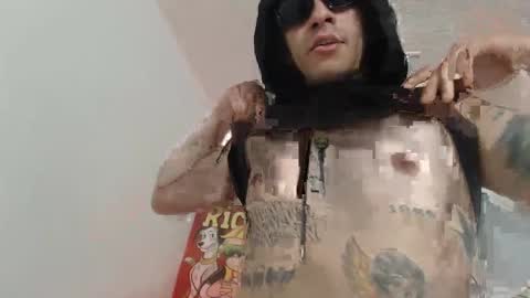 thomasjons online show from March 10, 4:29 am