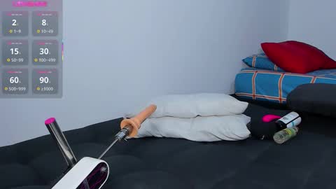 thomass royy online show from October 26, 2:57 am