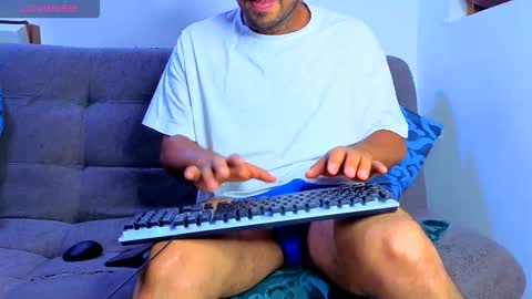 thomas  smith online show from January 16, 4:15 am