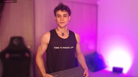 Thom Klein online show from November 13, 7:07 pm