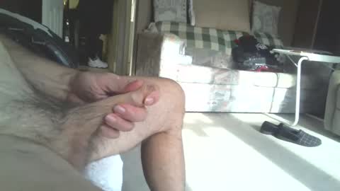 throbbing4u2nite online show from December 1, 5:05 pm