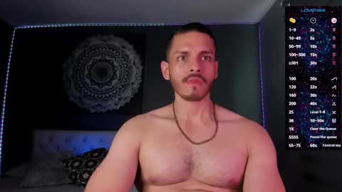 Tian Zilac online show from December 18, 9:44 pm