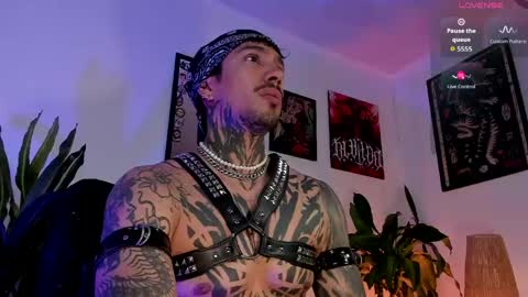 Chris online show from May 26, 2:46 pm