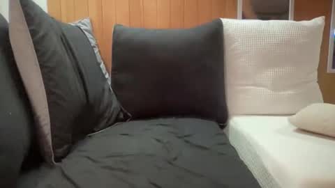 Timbuk6380 online show from November 6, 9:45 am