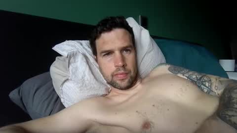 timvanluyten2109 online show from April 13, 9:32 am