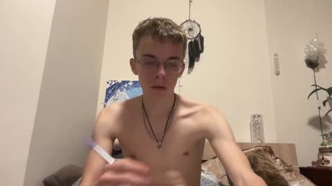 Snapshot of timveret chatting on December 14, 6:30 pm Wizard online show from December 14, 6:30 pm