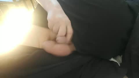 tinytim22992 online show from June 16, 11:34 am