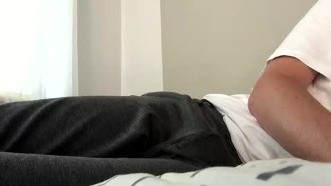 tippedrobin4830 online show from September 23, 8:46 am