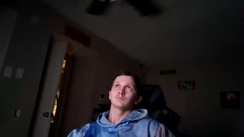 tokensarefun12801 online show from March 29, 5:35 pm