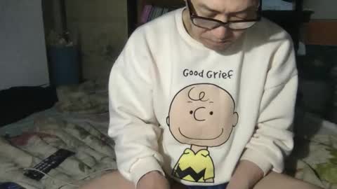 small man online show from April 26, 11:45 pm