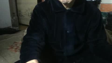 small man online show from January 7, 1:43 am