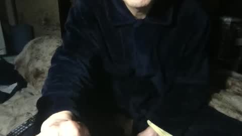 small man online show from February 16, 5:11 pm