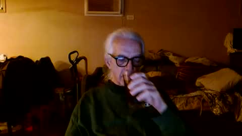 tom112292014 online show from November 7, 2:26 am