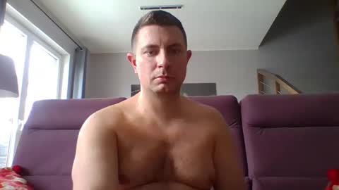 Snapshot of tom_horny84 chatting on January 13, 11:19 am tom_horny84 online show from January 13, 11:19 am