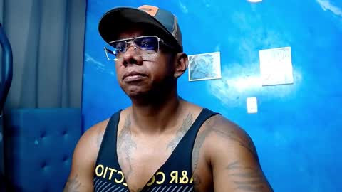 Tom Miller online show from December 4, 9:00 pm