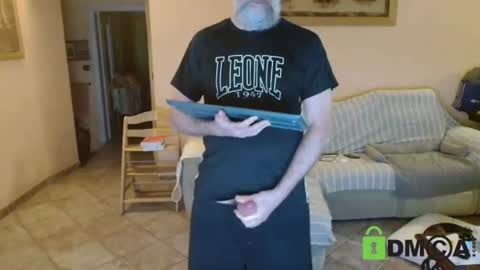 Tomas Milian online show from July 24, 11:01 pm