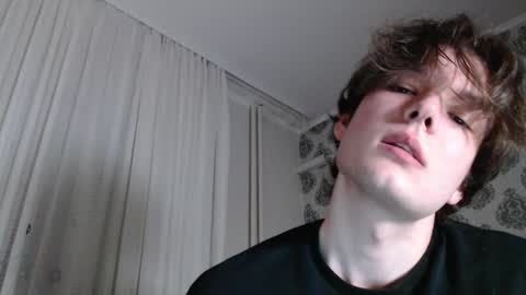 Tomas online show from March 5, 6:37 pm