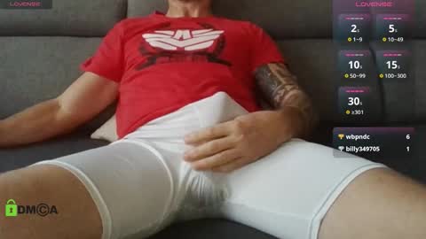 TOM online show from November 25, 10:45 pm