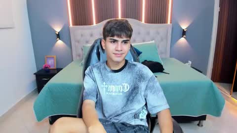 Tommy  online show from February 18, 3:37 am